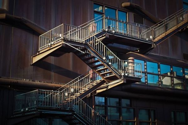 節能監測系統，大型建筑，智能化解決方案，能源使用管理